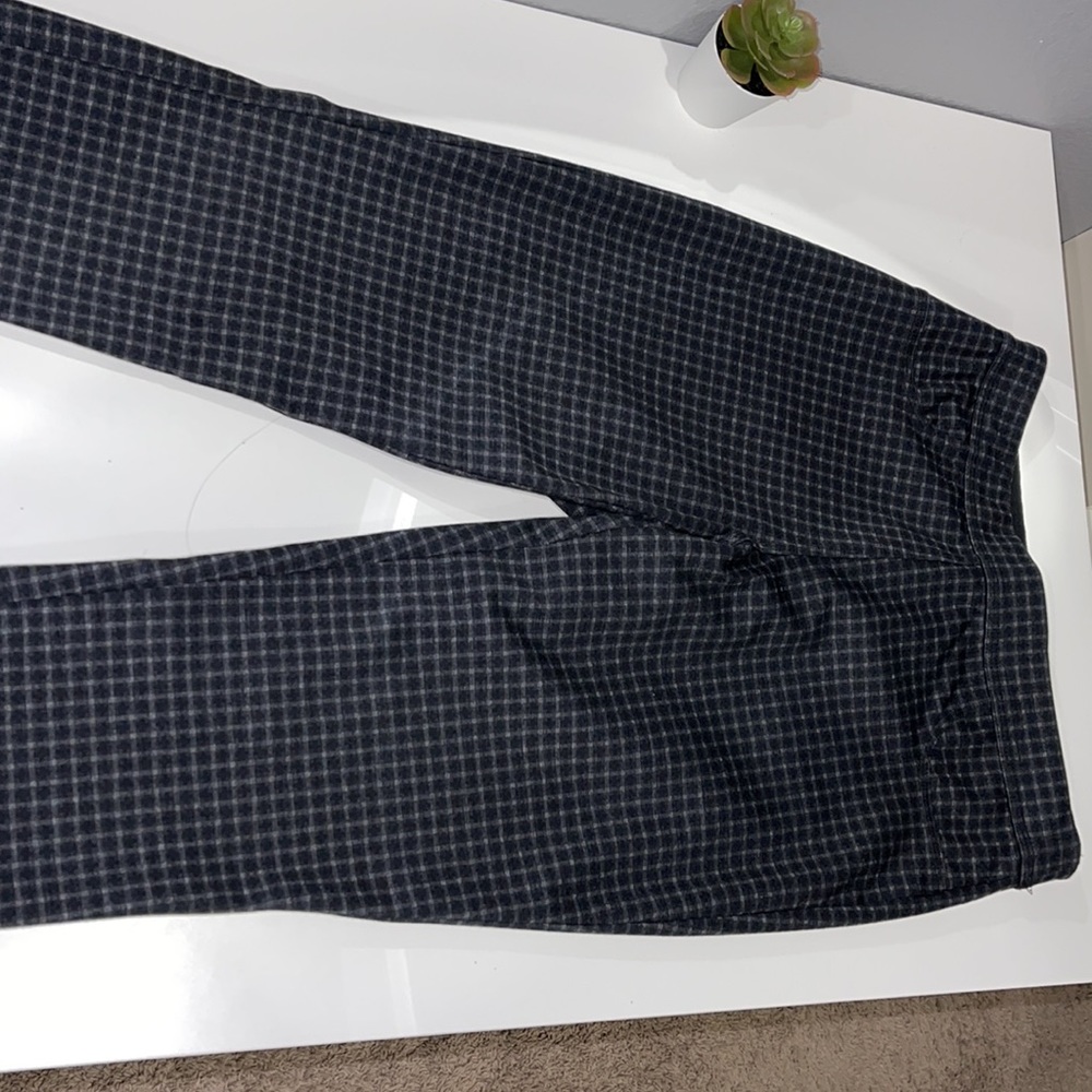 Mac Studio pants - Picture 2 of 4